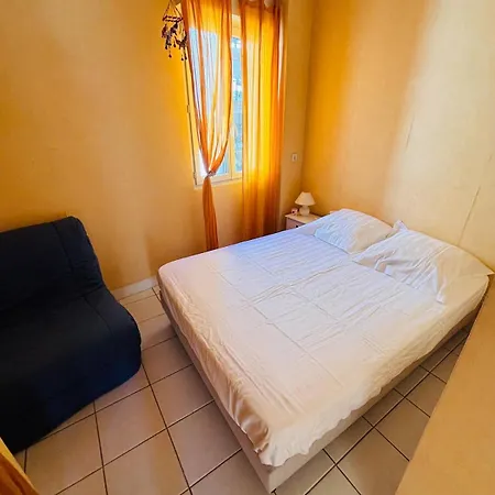 Terrace 1 Bedroom - Negresco Apartman